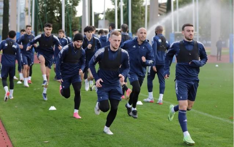 qarabagin-reqibi-deyishdi