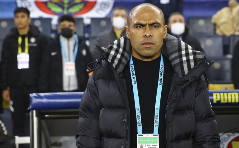 turkiye-klubu-11-gun-once-teyin-etdiyi-bash-meshqchi-ile-vidalashib