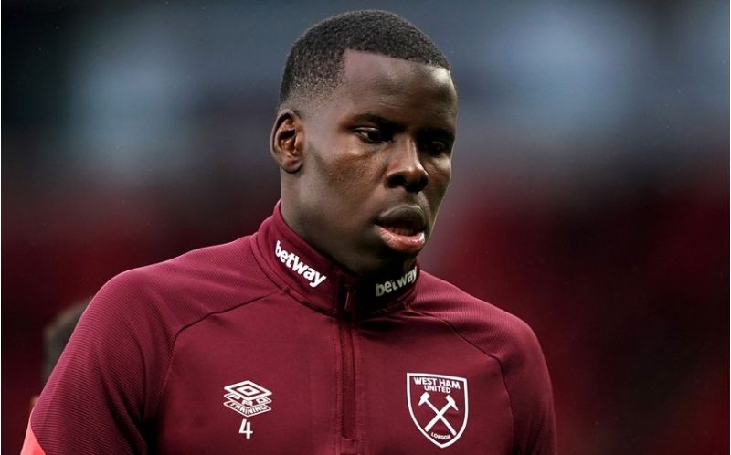 vest-hemin-futbolchusu-pishiyi-tepiklediyi-uchun-cezalanacaq