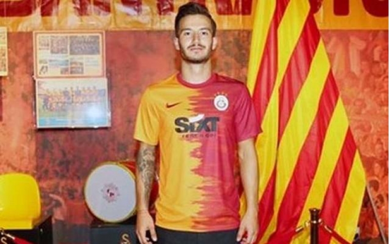 qalatasaray-hucumchusunu-icareye-verdi