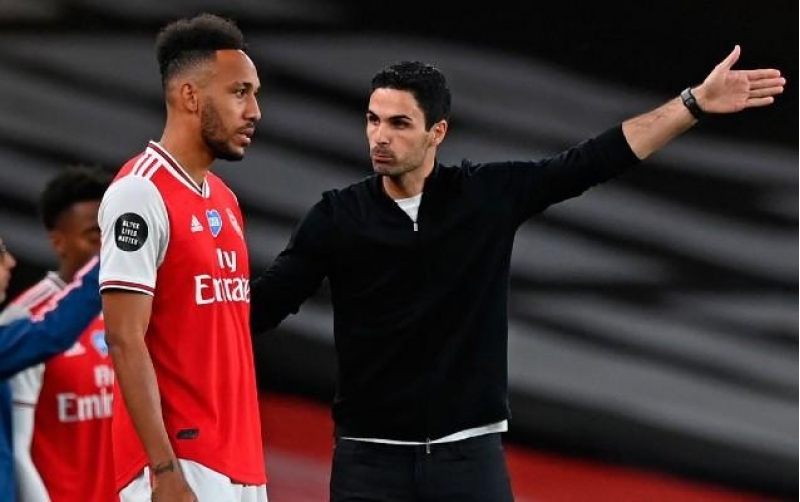 arteta-obameyanqin-cavabini-verdi