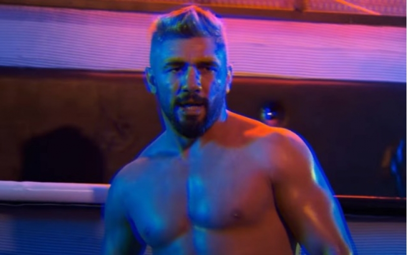 kobra-perviz-oxudugu-mahniya-klip-chekdi