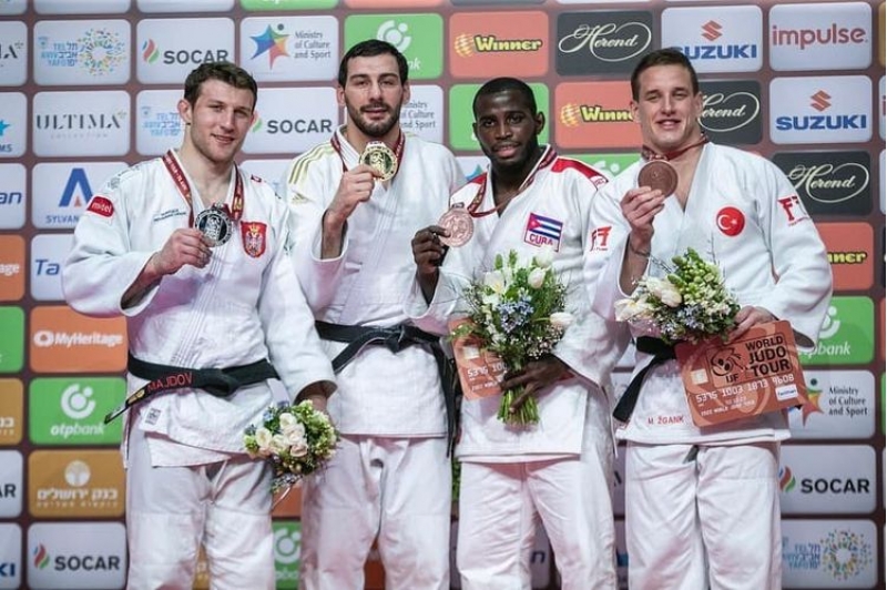 chudochularimizdan-sichrayish