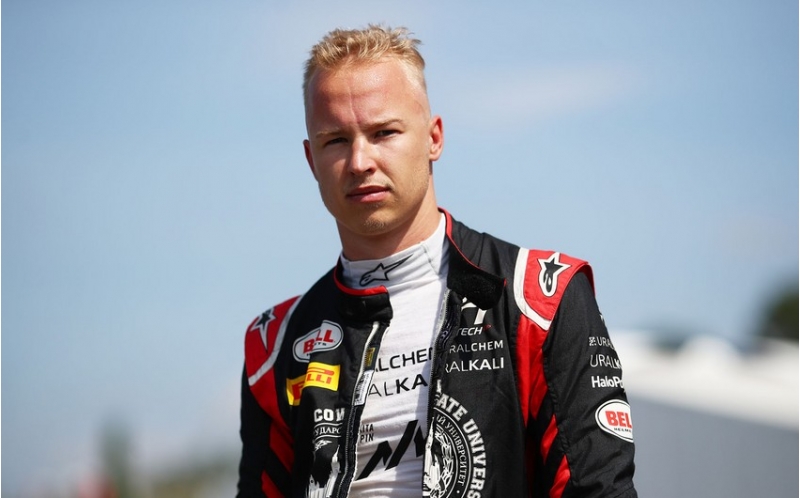 formula-1-komandasi-rusiyali-pilotla-yollarini-ayirir