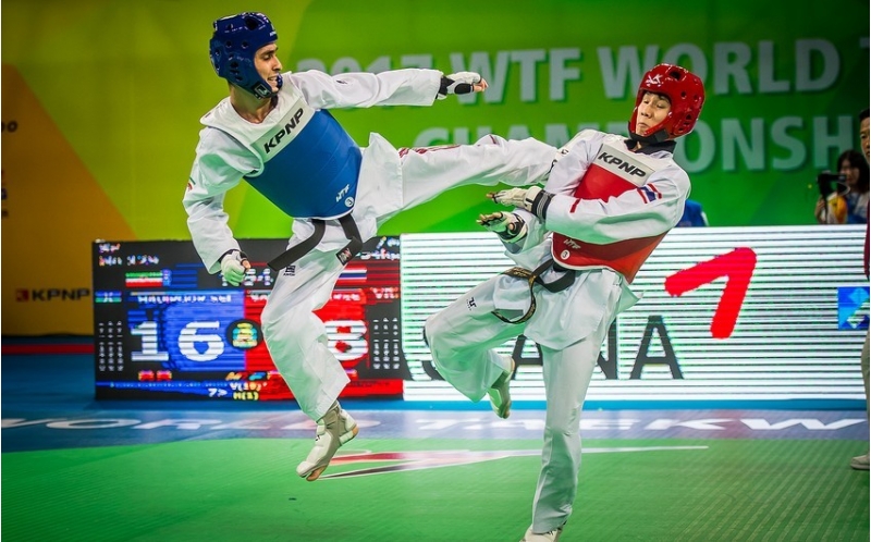rusiya-ve-belarus-taekvondochularinin-beynelxalq-yarishlarda-ishtirakina-qadaga-qoyulub