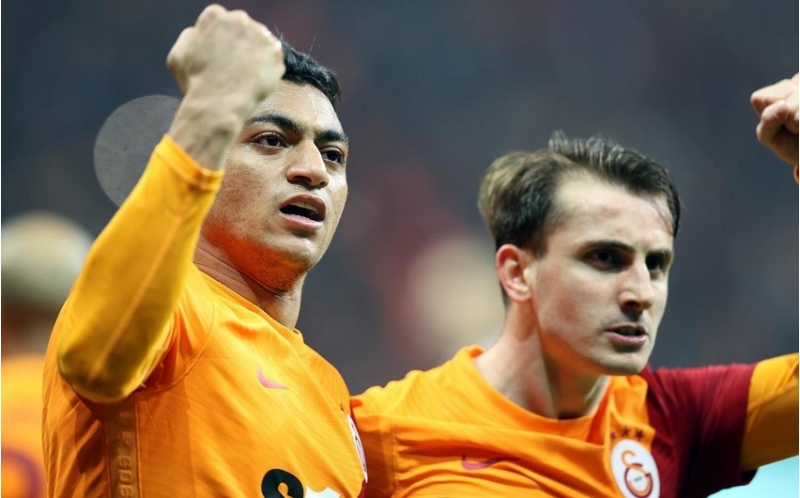 istanbul-derbisi-qalatasaray-beshiktasha-qalib-gelib