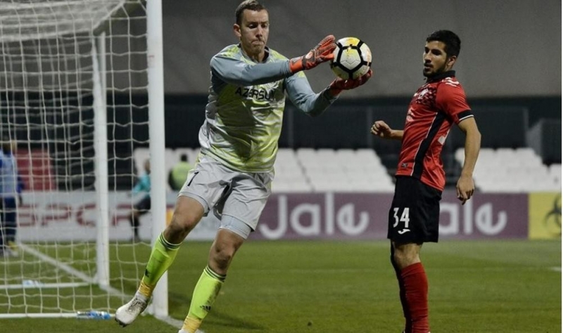 qarabagda-oynamish-futbolchu-karyerasini-bitirdi