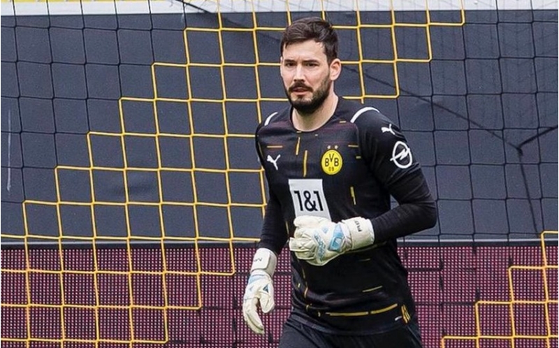borussiyanin-qapichisi-mls-klubuna-kechib