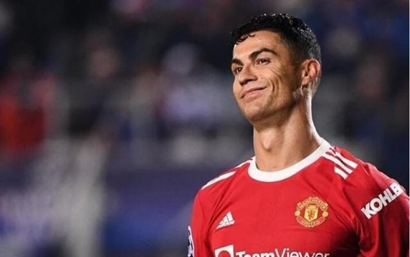 ronaldo-novbeti-otel-aldi