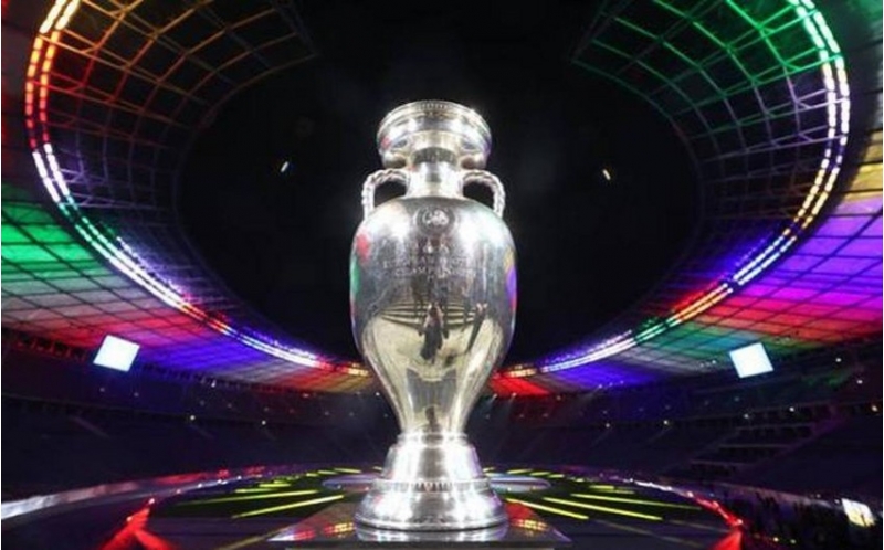 boyuk-britaniya-ve-irlandiya-avropa-chempionatina-ev-sahibliyi-ede-biler