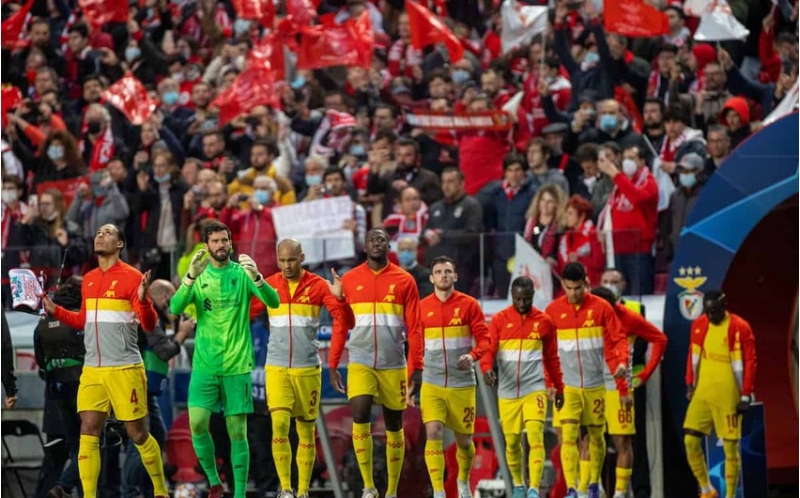 liverpul-ilk-defe-ardicil-8-sefer-oyununda-qelebe-qazanib