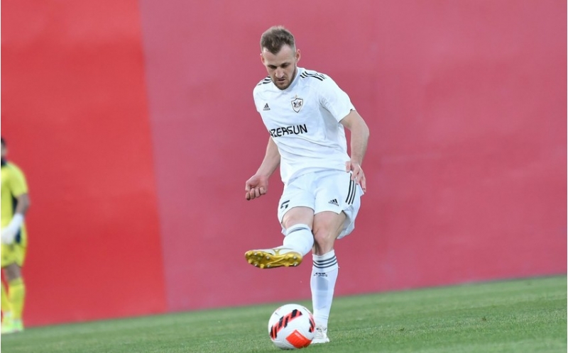 maksim-medvedev-qarabagda-500-cu-oyununu-kechirib