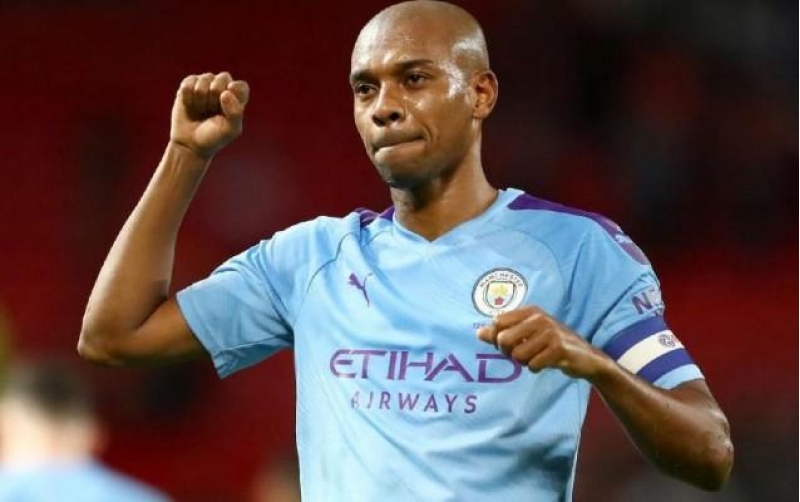 manchester-sitiden-ayrilacagini-achiqladi