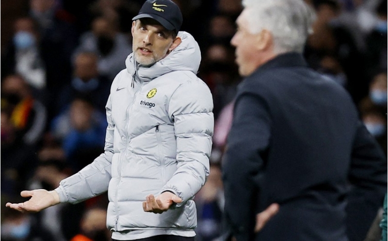 chelsinin-bash-meshqchisi-hakimi-tenqid-edib