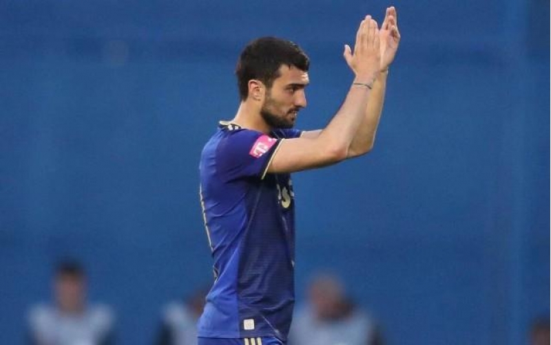 dinamo-azarkeshleri-mahiri-alqishladi