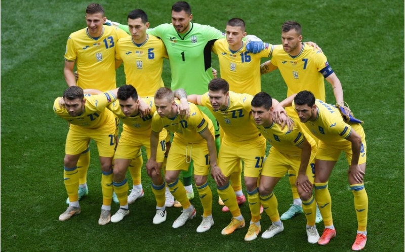millinin-yoldashliq-gorushlerindeki-novbeti-reqibleri-achiqlanib