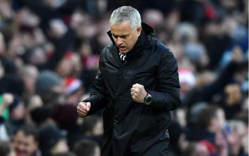 mourinyo-finaldan-ne-isteyir