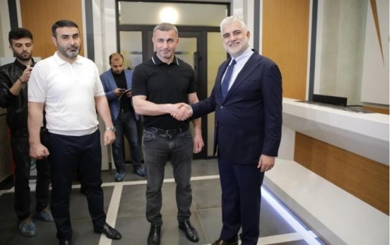 tahir-gozel-qurban-qurbanovun-fitnes-merkezinde