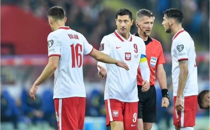 uefa-milletler-liqasi-polsha-uelsi-meglub-edib