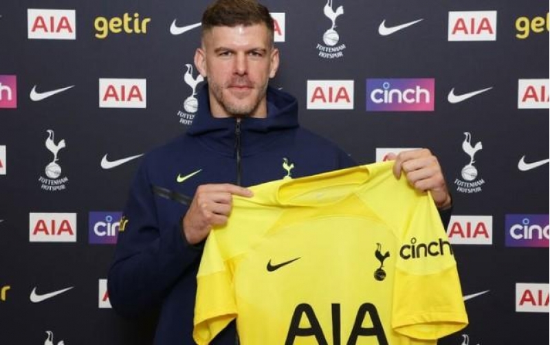 tottenhem-qapichi-transfer-etdi