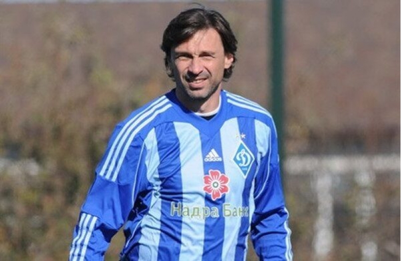 rusiya-herbchileri-ukraynali-futbolchunun-mukafatlarini-ogurlayib