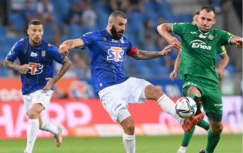 qarabagin-reqibinden-meglubiyyet