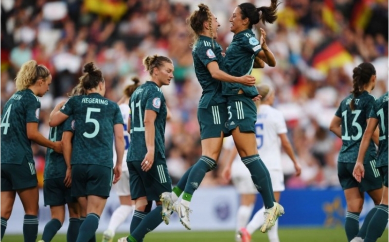 avropa-chempionati-yarimfinala-vesiqe-qazanan-komandalar-belli-olub
