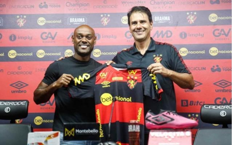 vaqner-lavin-yeni-klubu-bilindi