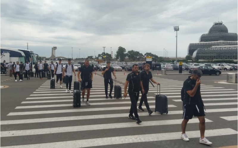 qarabag-ferentsvaroshla-oyun-uchun-macaristana-yola-dushub