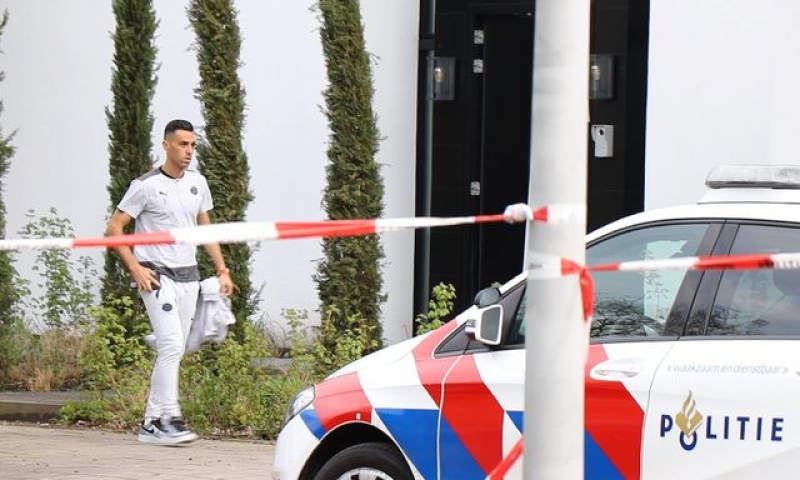 ulduz-futbolchuya-hucum-etdiler