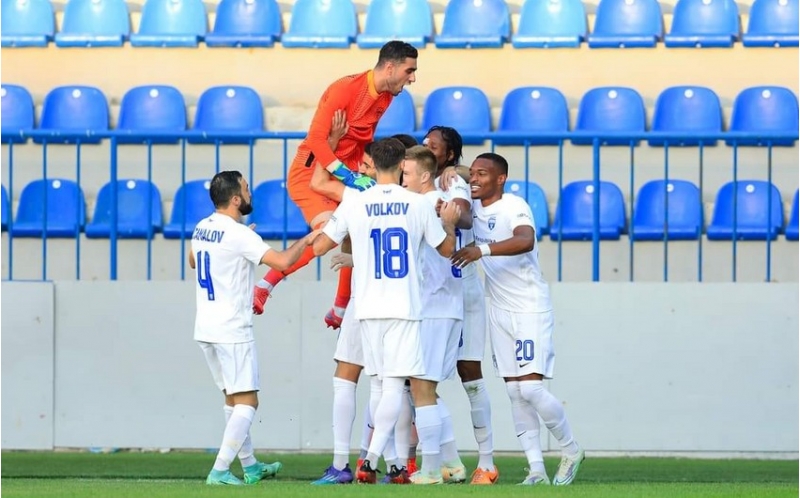 sabah-komandasi-14-movsumden-sonra-rekordu-tekrarlayib