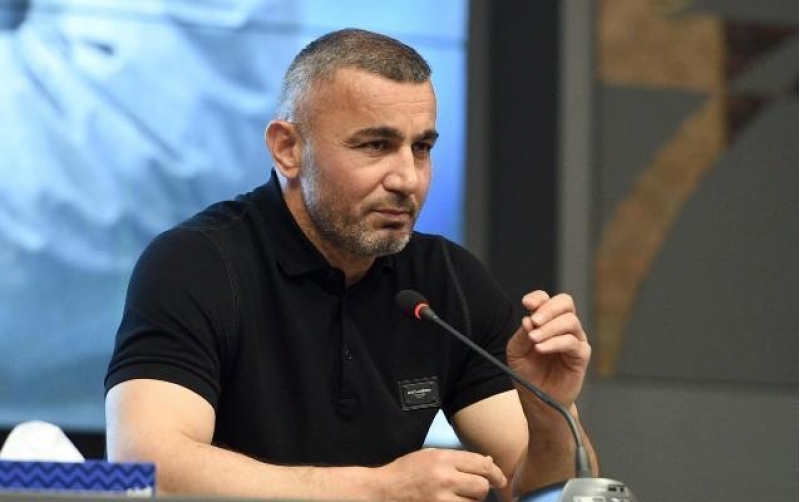 insanlar-chempionlar-liqasinin-qrupuna-dushmeyimiz-uchun-arzu-ve-dua-edir-qurban-qurbanov