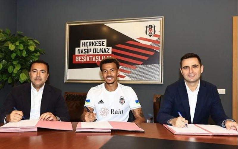 ulduz-futbolchu-beshiktashda-2