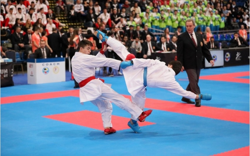 azerbaycan-karatechileri-avropa-chempionatinda-uch-medal-qazaniblar