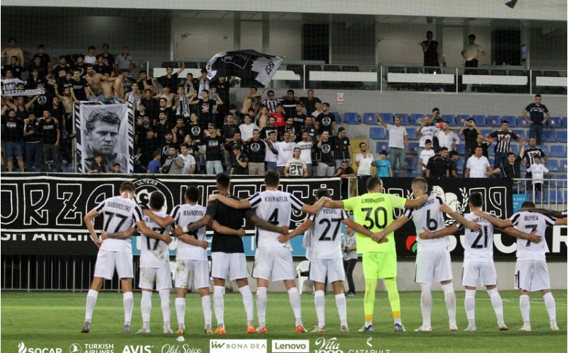 neftchi-17-ilin-rekordunu-tekrarlayib