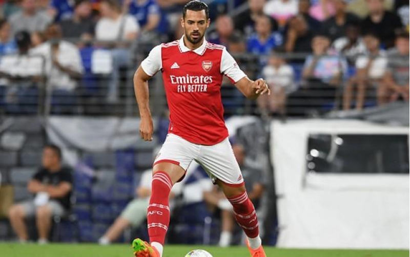 arsenalin-futbolchusu-italiyada-bichaqlandi