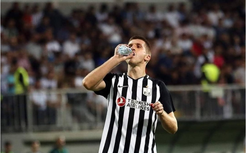 neftchinin-futbolchusu-zire-ile-matchda-ishtirak-etmeyecek