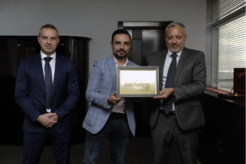 pfl-ve-cansports-arasinda-emekdashliq-muqavilesi-imzalandi
