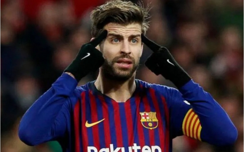 pike-barselonani-tenqid-etdi