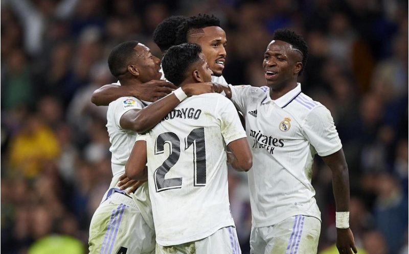 la-liqa-real-madrid-kadise-qalib-gelib