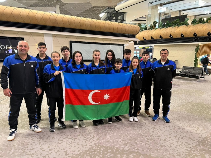 stolustu-tennischilerimiz-turkiyeye-yollaniblar