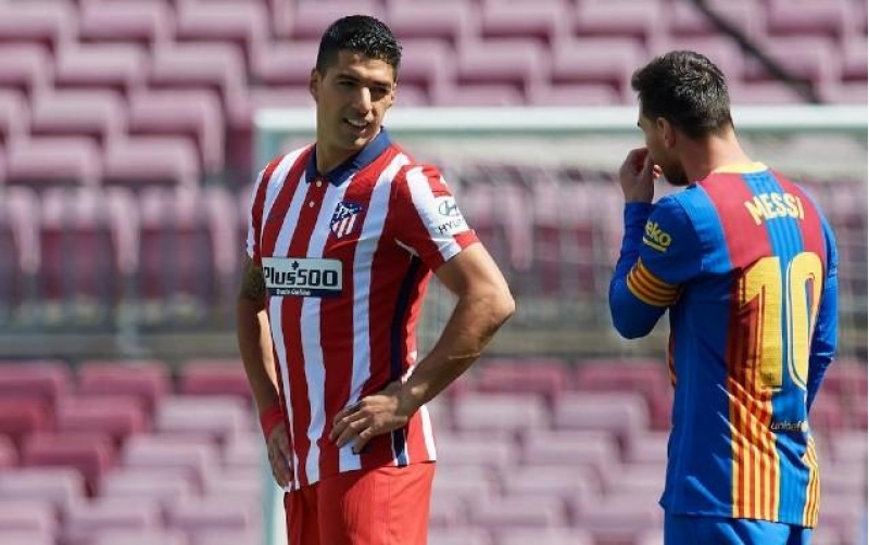 messi-ve-suarez-aileleri-ile-birlikde