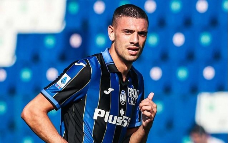 turkiyeli-ulduz-futbolchunun-evi-qaret-olundu