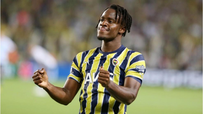 batshuayi-fenerbagchaya-7-milyon-qazandirdi
