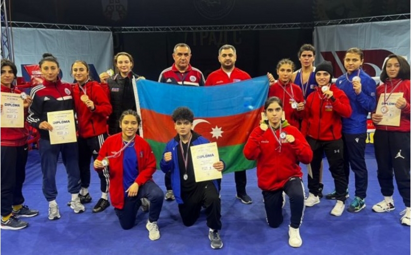 azerbaycan-bokschulari-milletler-kubokunda-11-medal-qazaniblar