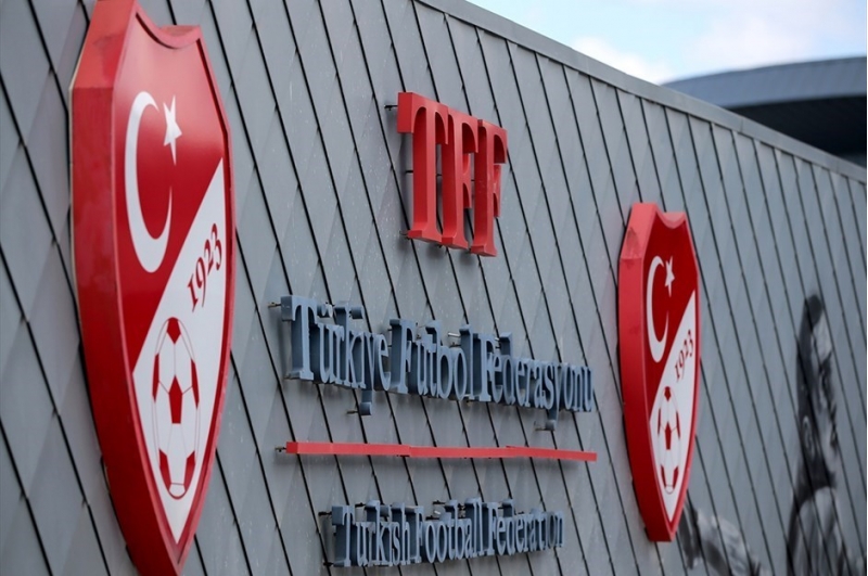 bu-muddetedek-turkiyede-futbol-olmayacaq