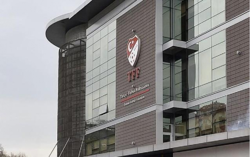 turkiyede-transfer-penceresi-novbeti-defe-uzadildi