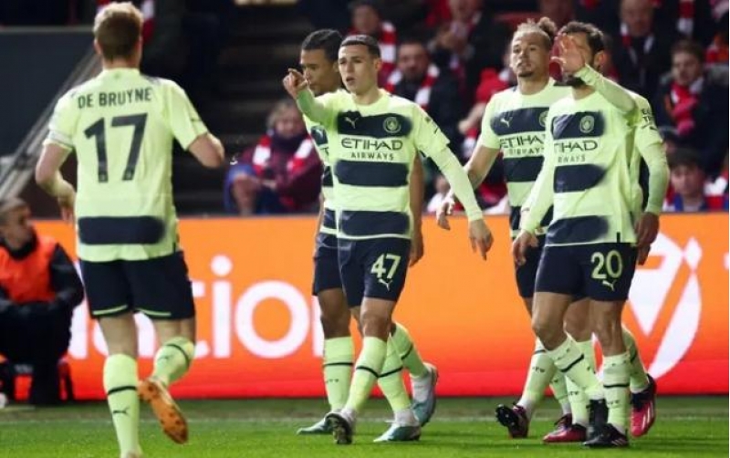 sheherliler-kuboka-bir-addim-da-yaxinlashdi