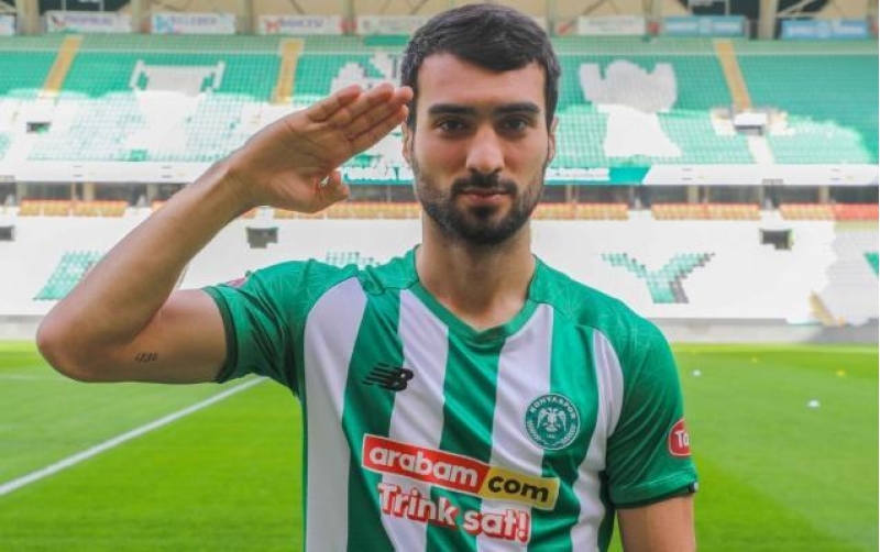 mahir-emreli-konyasporda-movsumun-en-zeif-futbolchusu-sechilib