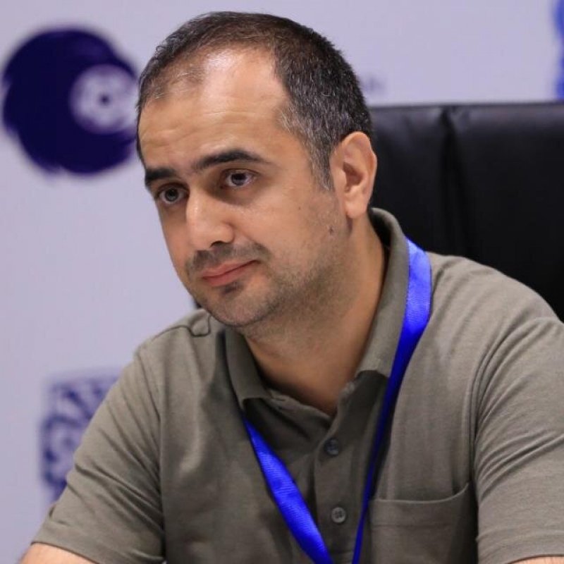 elnur-hemidov-mine-yaxin-azarkesh-gozlenilir